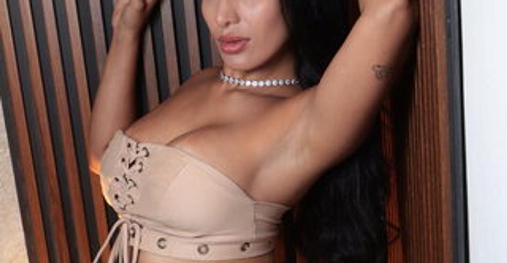 Brooke_Adamss