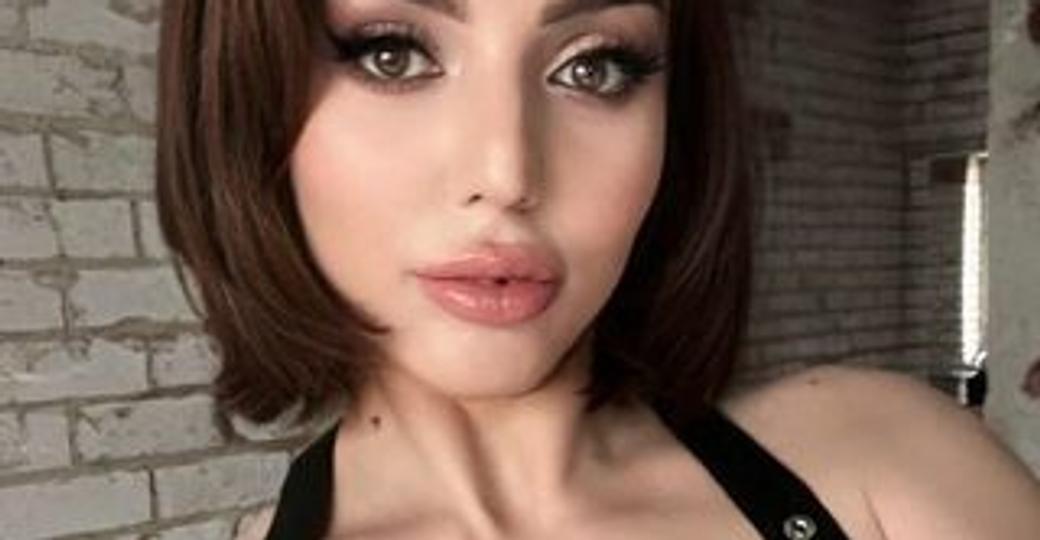 Naomi_Bea