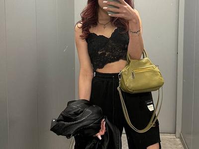 Sophia_Corney