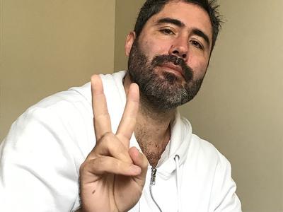 Vic_Cast