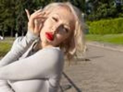 agata__poison