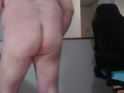 huggie_bear69