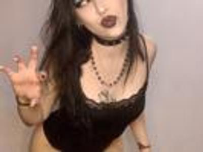 venomeowww_